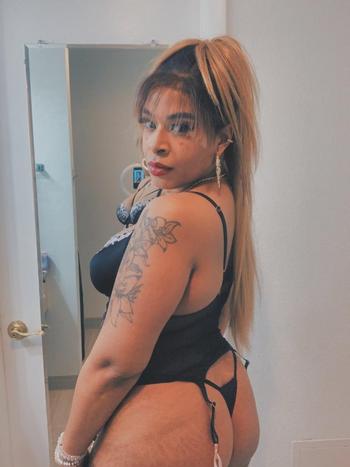 Dream, 25  female escort, Southern Maryland