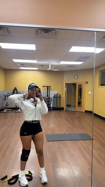 Ashley, 23  female escort, Southern Maryland